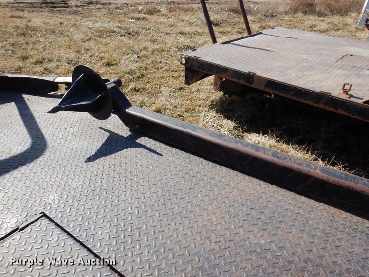 image for item IO9373 Flatbed