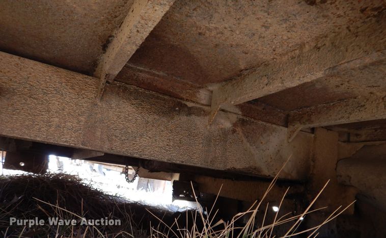 image for item IO9373 Flatbed