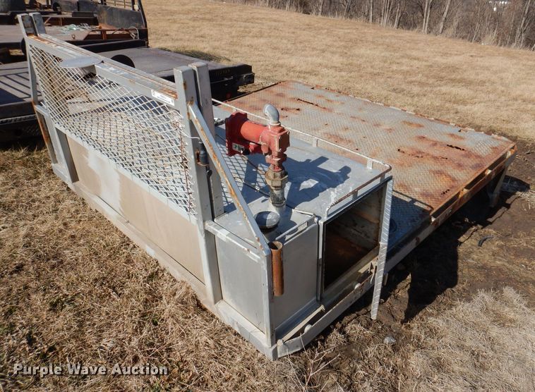 image for item IO9374 Flatbed