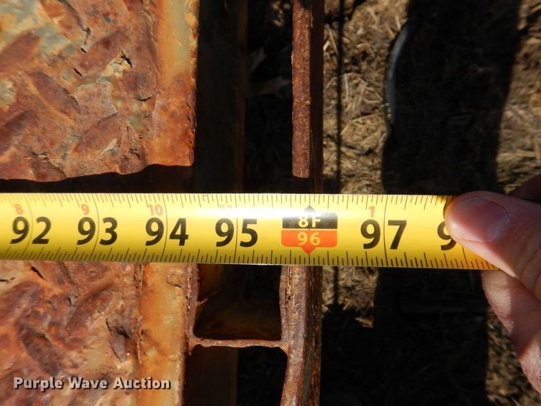 image for item IO9374 Flatbed