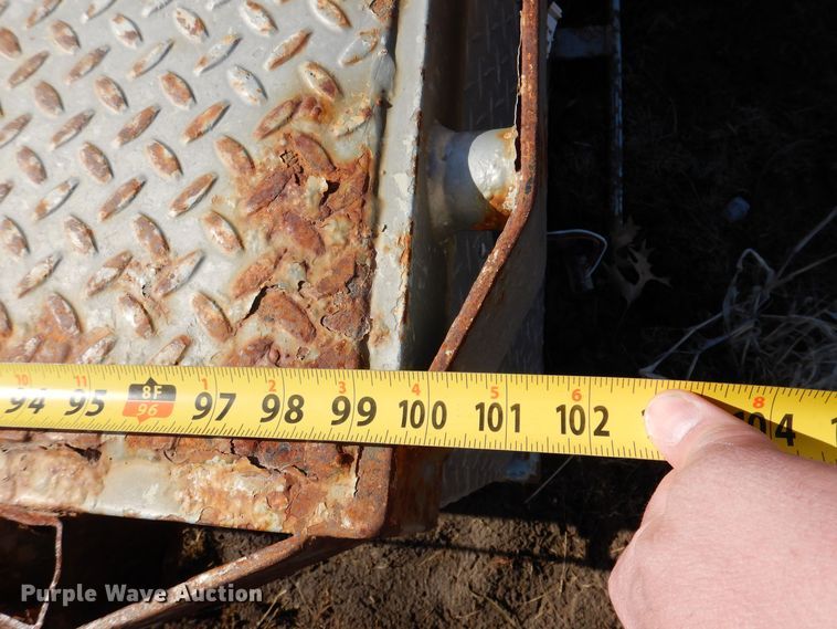 image for item IO9374 Flatbed