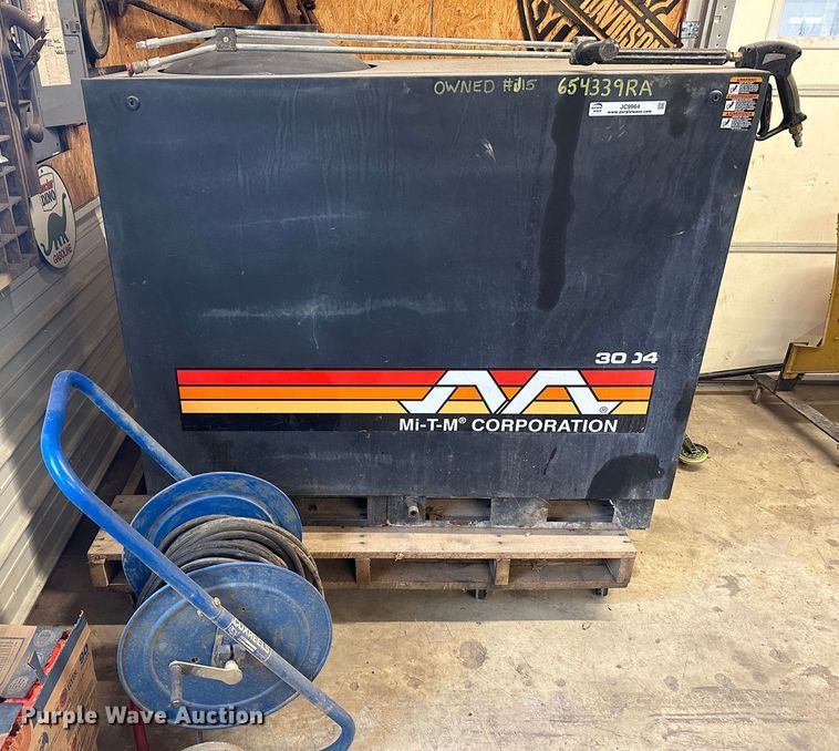 image for item JC9964 Mi-T-M Corporation HG-3004-1230  pressure washer