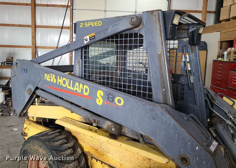 image for item JG9462 2000 New Holland LS180  skid steer loader