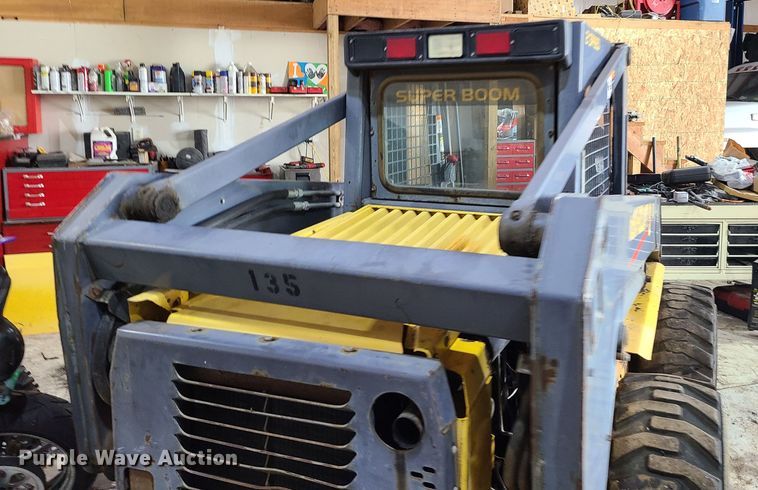 image for item JG9462 2000 New Holland LS180  skid steer loader