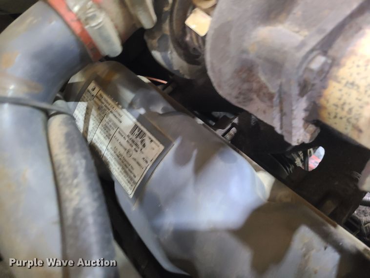 image for item JG9462 2000 New Holland LS180  skid steer loader