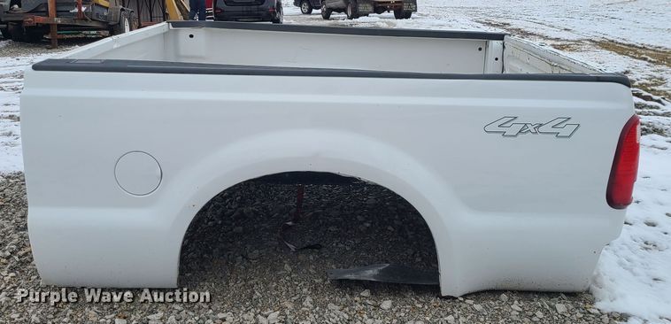 image for item JG9463 Ford  pickup bed
