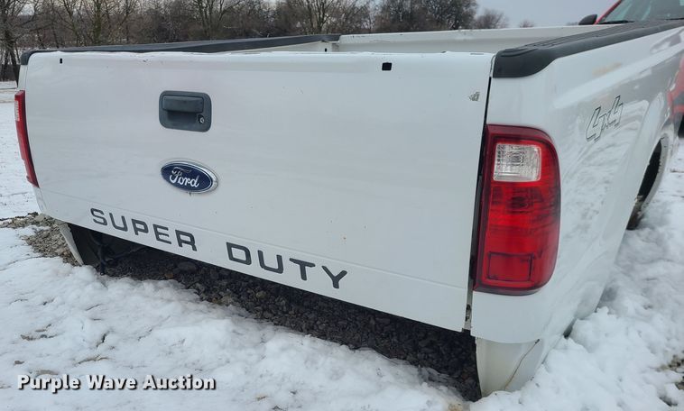 image for item JG9463 Ford  pickup bed