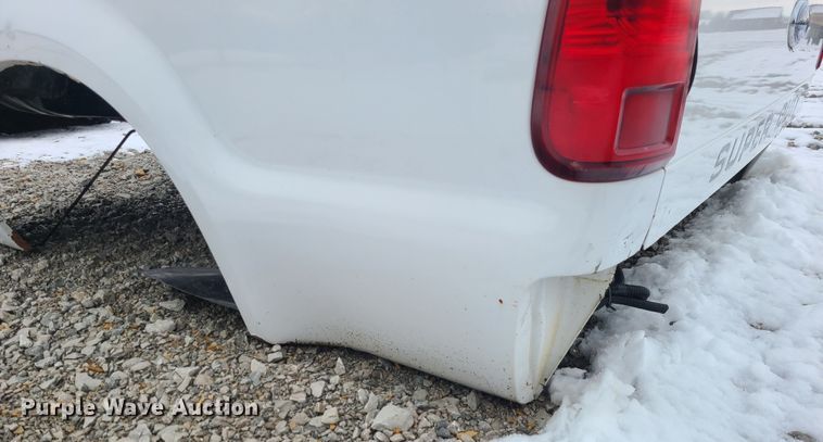 image for item JG9463 Ford  pickup bed