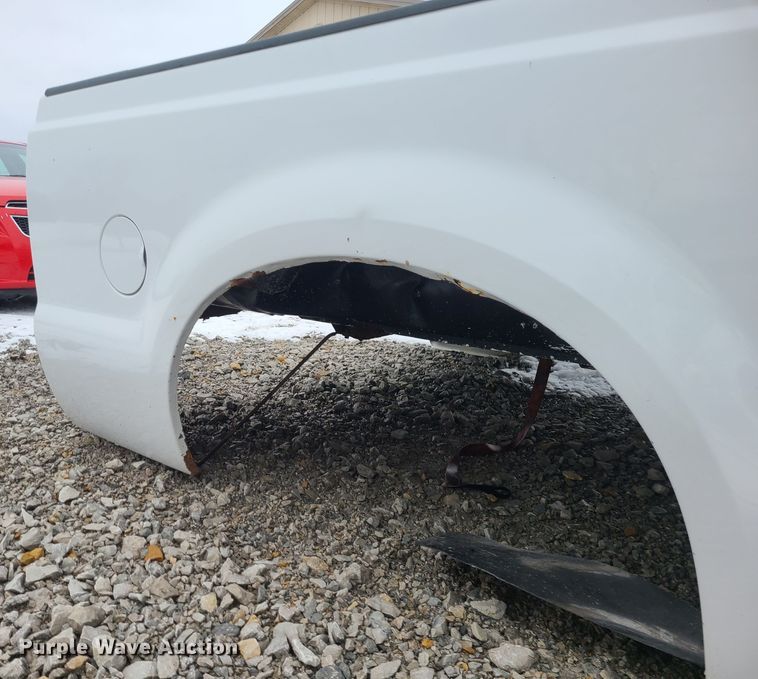 image for item JG9463 Ford  pickup bed