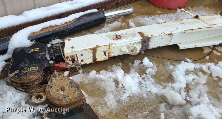 image for item JG9470 IMT 5070  truck bed crane