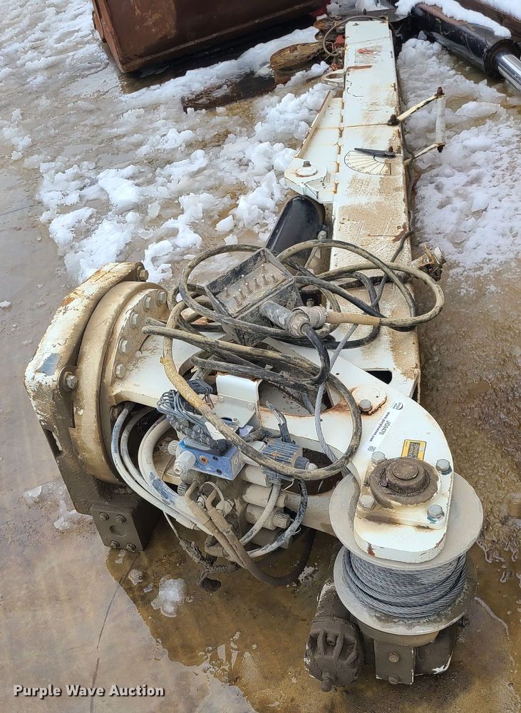 image for item JG9470 IMT 5070  truck bed crane