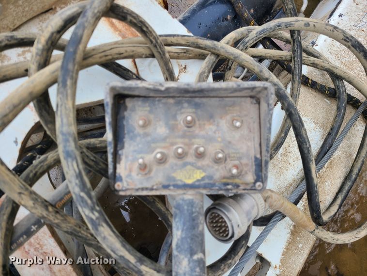 image for item JG9470 IMT 5070  truck bed crane