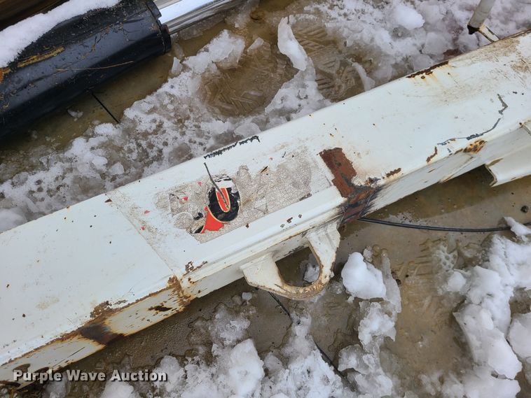 image for item JG9470 IMT 5070  truck bed crane