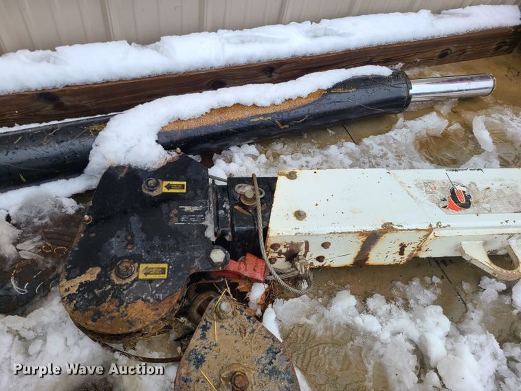 image for item JG9470 IMT 5070  truck bed crane