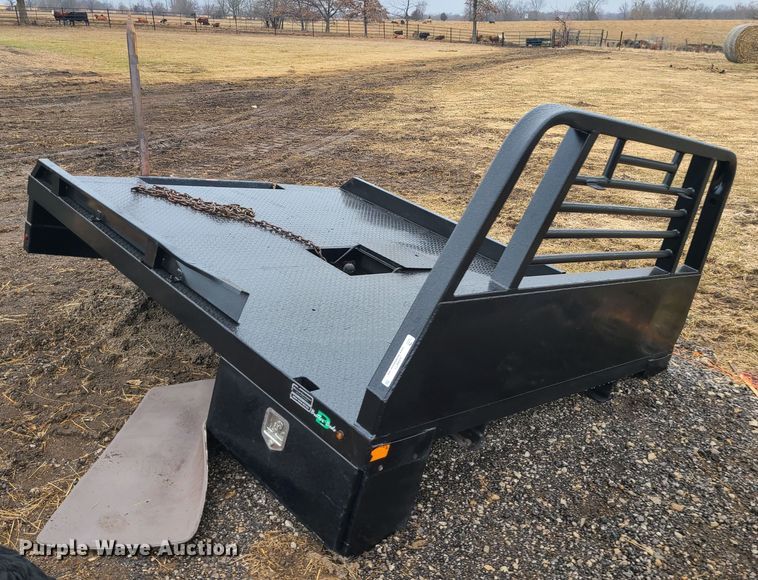 image for item JG9471 Butler Beds  hydraulic bale bed