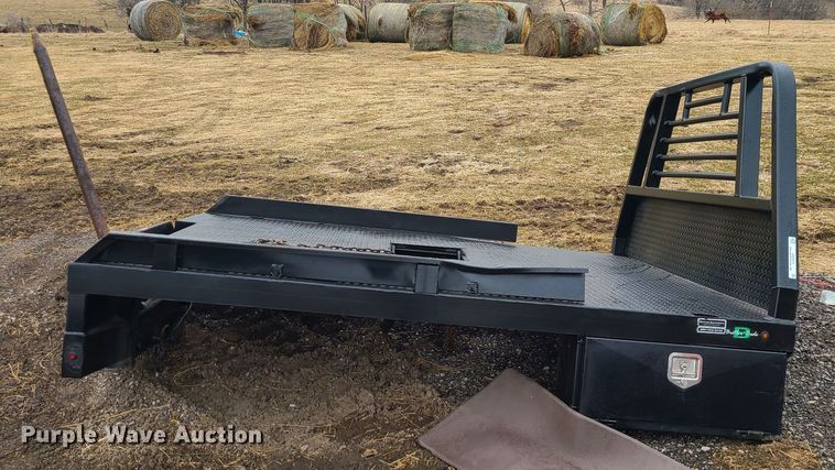 image for item JG9471 Butler Beds  hydraulic bale bed