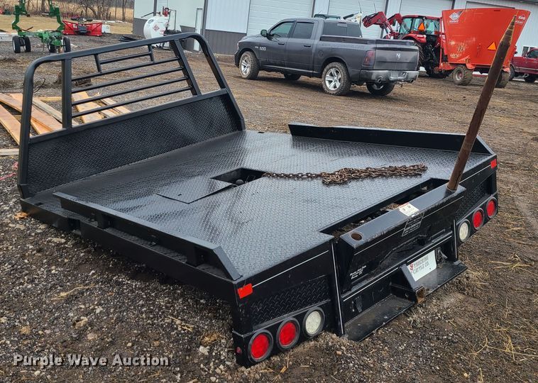 image for item JG9471 Butler Beds  hydraulic bale bed