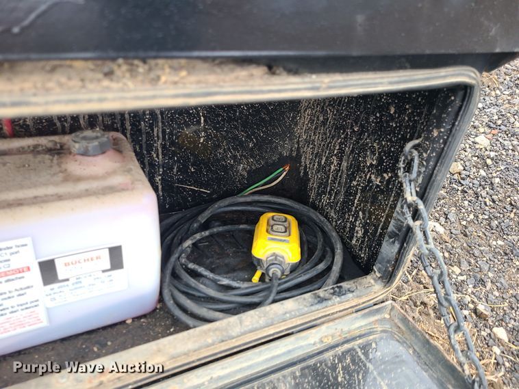 image for item JG9471 Butler Beds  hydraulic bale bed