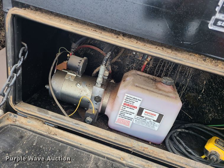 image for item JG9471 Butler Beds  hydraulic bale bed