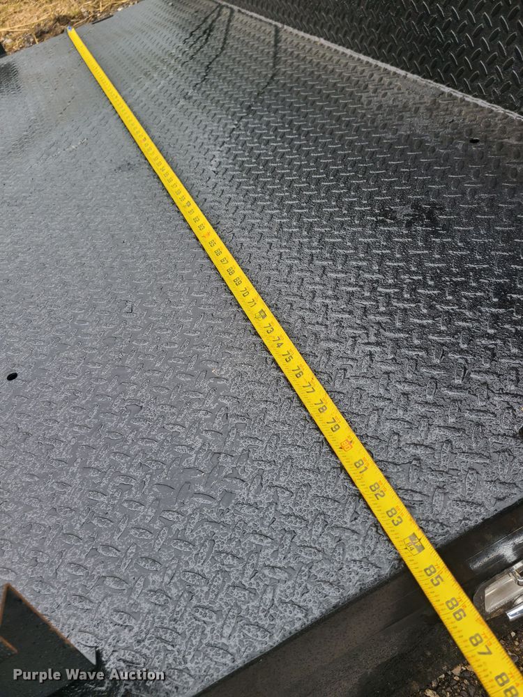 image for item JG9471 Butler Beds  hydraulic bale bed