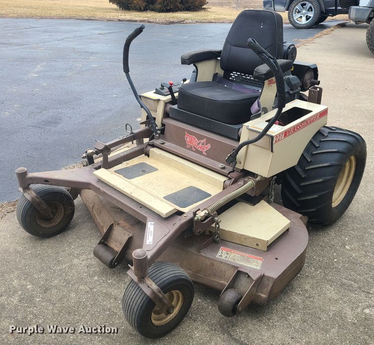 image for item JG9474 Grasshopper 227  ZTR lawn mower