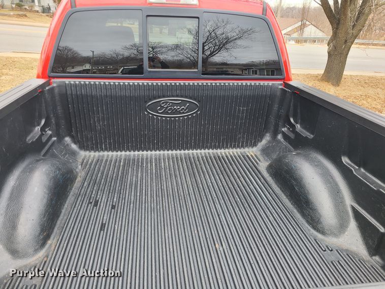 image for item JG9476 2011 Ford F150  SuperCrew pickup truck