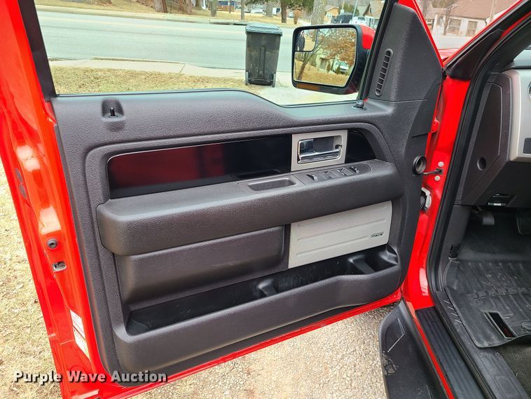 image for item JG9476 2011 Ford F150  SuperCrew pickup truck