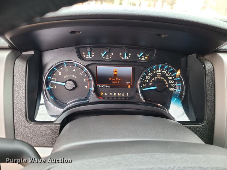 image for item JG9476 2011 Ford F150  SuperCrew pickup truck