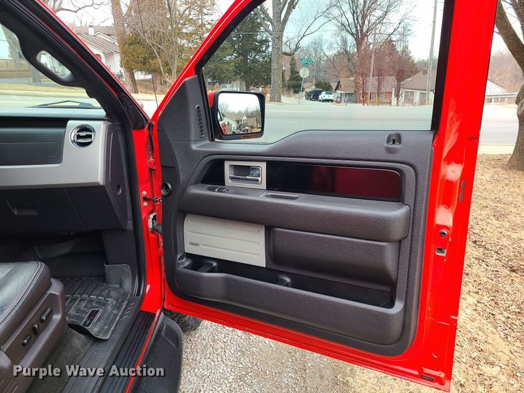 image for item JG9476 2011 Ford F150  SuperCrew pickup truck