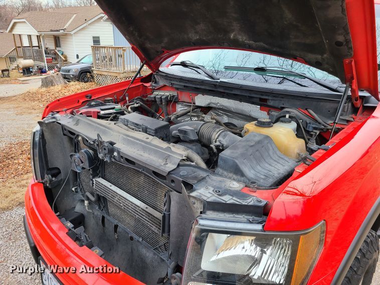 image for item JG9476 2011 Ford F150  SuperCrew pickup truck