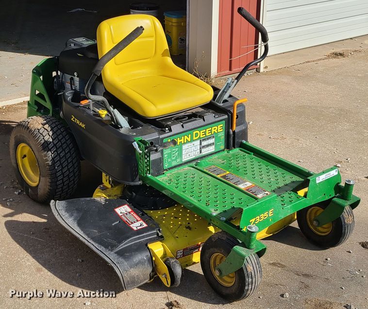 image for item JG9482 John Deere Z335E  ZTR lawn mower