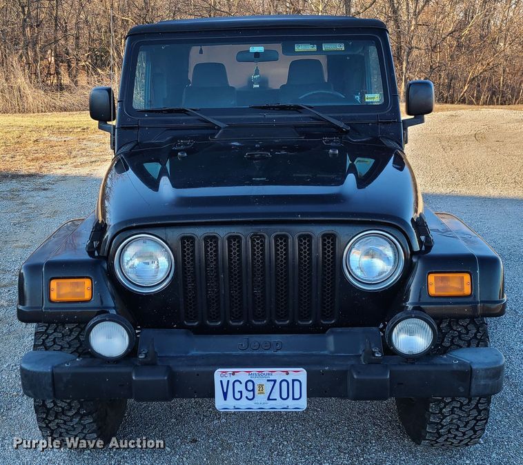 image for item JG9498 2003 Jeep Wrangler  SUV