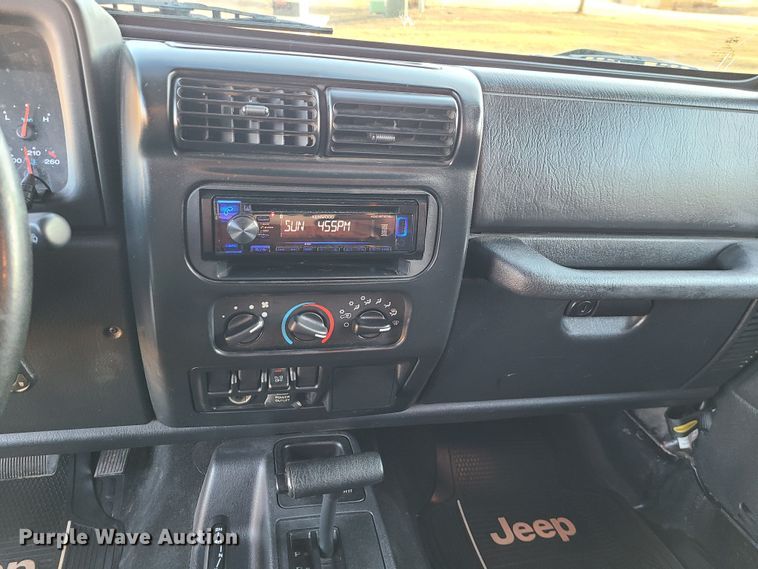 image for item JG9498 2003 Jeep Wrangler  SUV