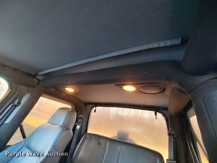 image for item JG9498 2003 Jeep Wrangler  SUV