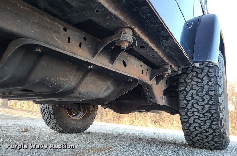 image for item JG9498 2003 Jeep Wrangler  SUV