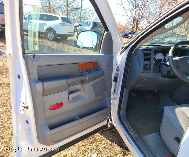 image for item JG9503 2006 Dodge Ram 1500  Quad Cab pickup truck