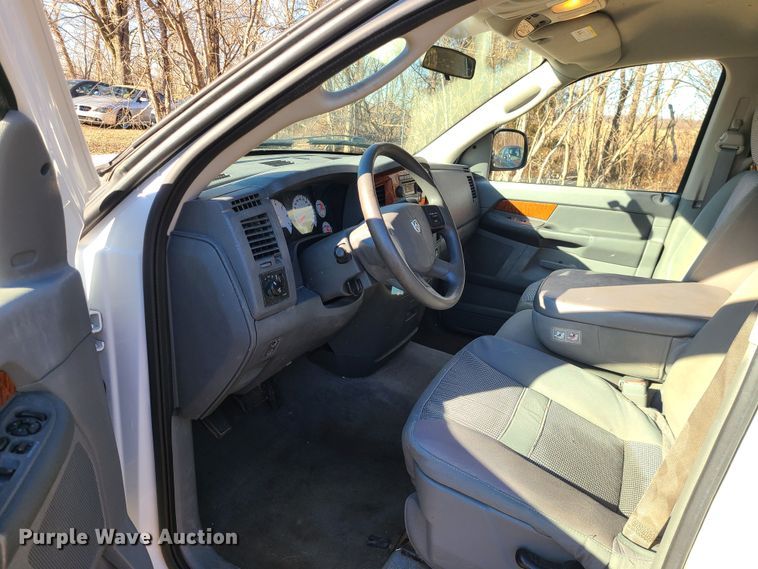 image for item JG9503 2006 Dodge Ram 1500  Quad Cab pickup truck