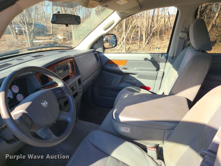 image for item JG9503 2006 Dodge Ram 1500  Quad Cab pickup truck