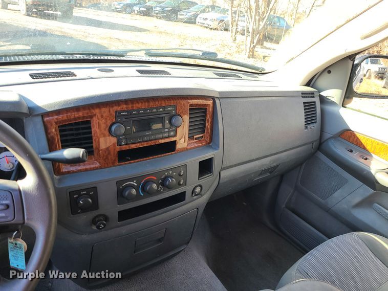 image for item JG9503 2006 Dodge Ram 1500  Quad Cab pickup truck