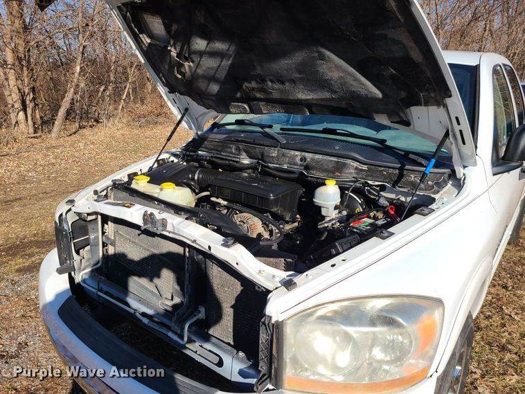 image for item JG9503 2006 Dodge Ram 1500  Quad Cab pickup truck