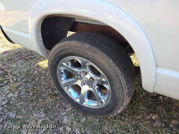 image for item JG9503 2006 Dodge Ram 1500  Quad Cab pickup truck