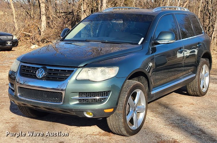 image for item JG9504 2008 Volkswagen Touareg  SUV