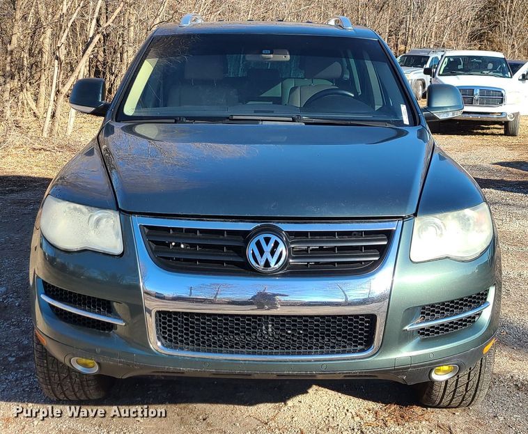 image for item JG9504 2008 Volkswagen Touareg  SUV