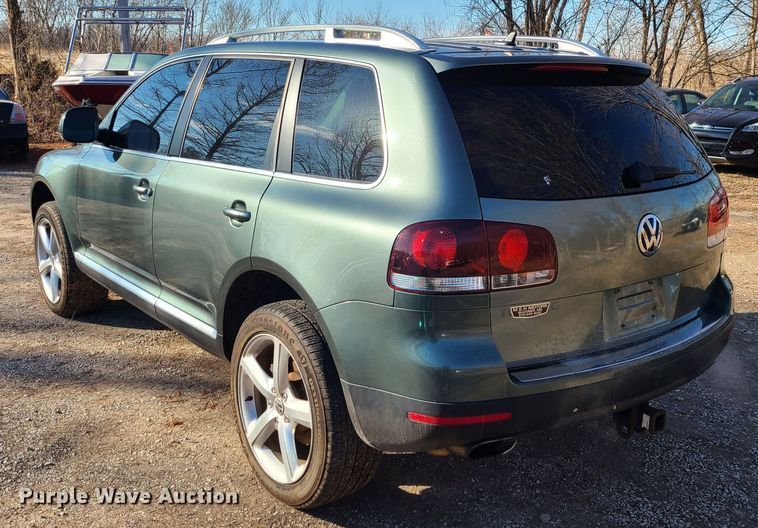 image for item JG9504 2008 Volkswagen Touareg  SUV