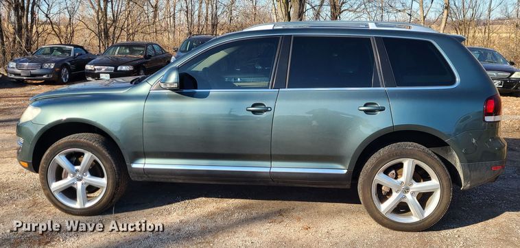 image for item JG9504 2008 Volkswagen Touareg  SUV