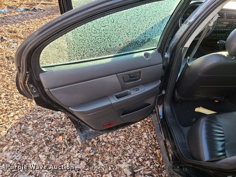 image for item JG9505 2004 Mercury Sable LS