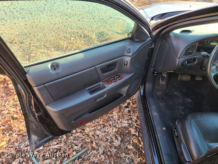 image for item JG9505 2004 Mercury Sable LS