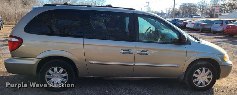 image for item JG9506 2006 Chrysler Town & Country Touring  van