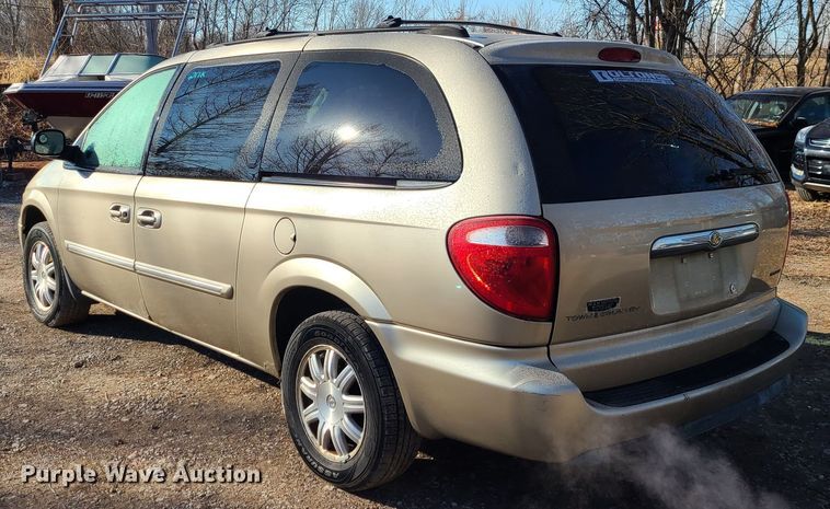 image for item JG9506 2006 Chrysler Town & Country Touring  van