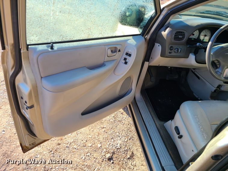 image for item JG9506 2006 Chrysler Town & Country Touring  van